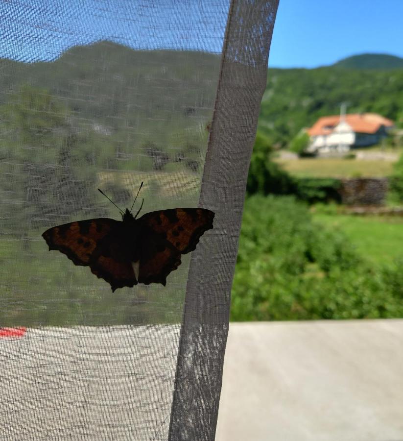 Konak Ugnji-Village Cetinje Exterior photo